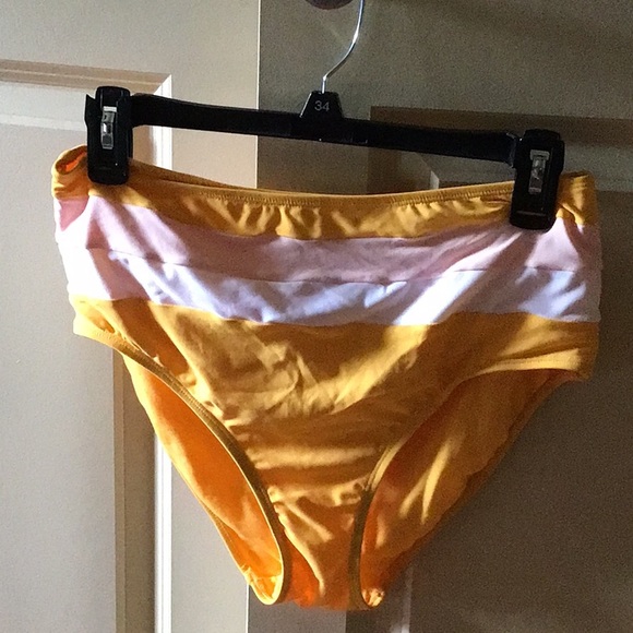 Tanking - Picture 3 of 4